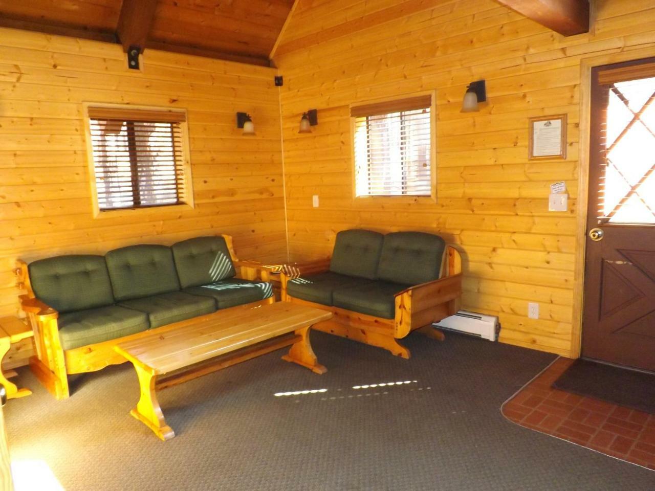 Arizona Mountain Inn & Cabins Флагстаф Екстериор снимка
