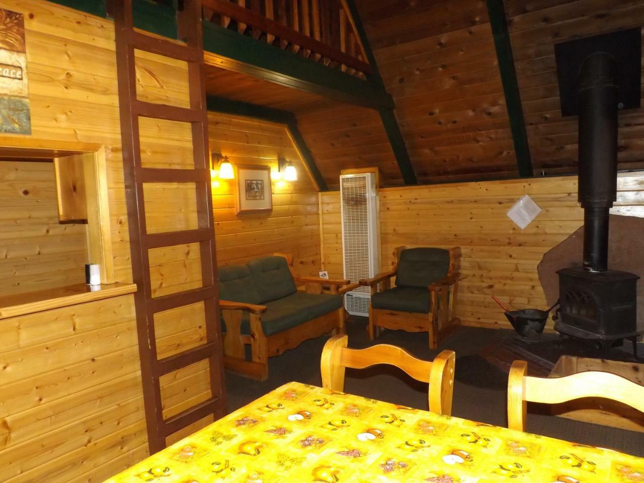 Arizona Mountain Inn & Cabins Флагстаф Екстериор снимка