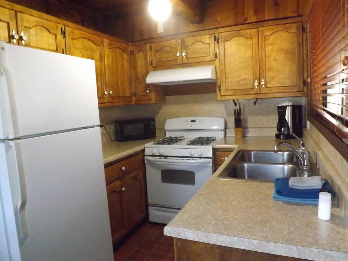 Arizona Mountain Inn & Cabins Флагстаф Екстериор снимка