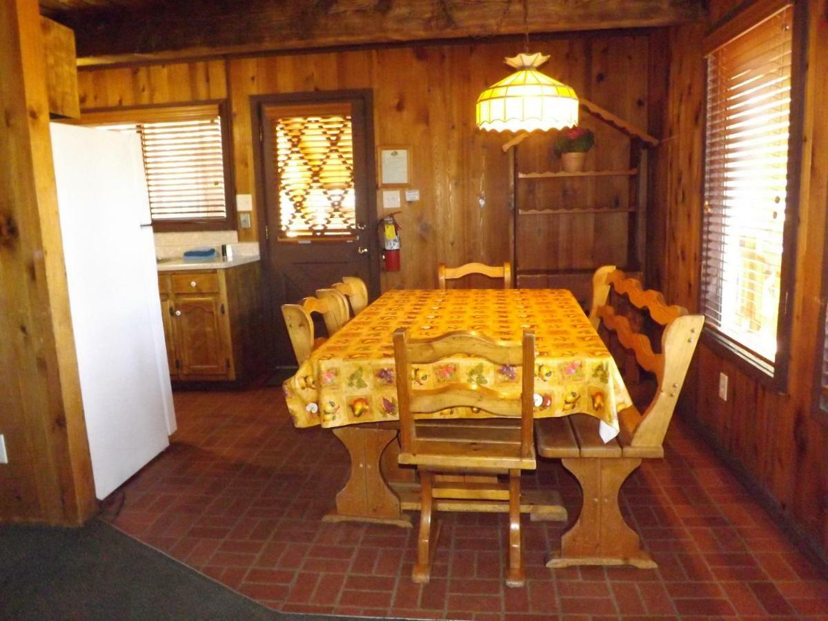 Arizona Mountain Inn & Cabins Флагстаф Екстериор снимка